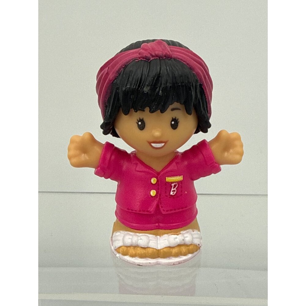 Fisher Price Little People Barbie Sleepover Fun Asian Girl Pink Pajamas Figure